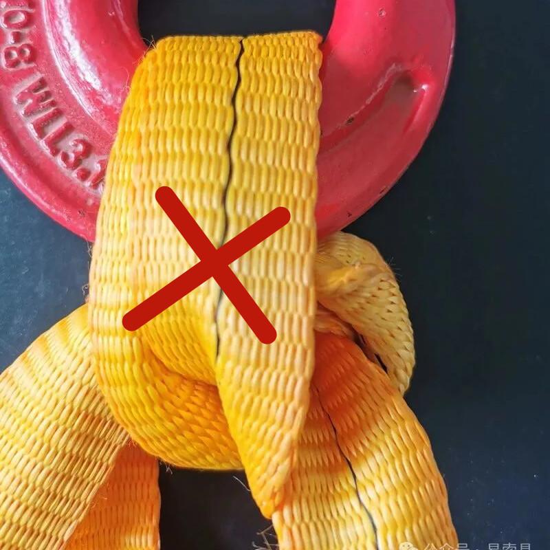 “吊裝帶不允許采用無掛入栓結(jié)環(huán)